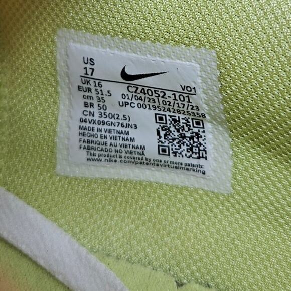 NEW Nike 17 Lebron Witness 6 Melon Sneaker Basketball Orange Lace Up Sport - Picture 7 of 8